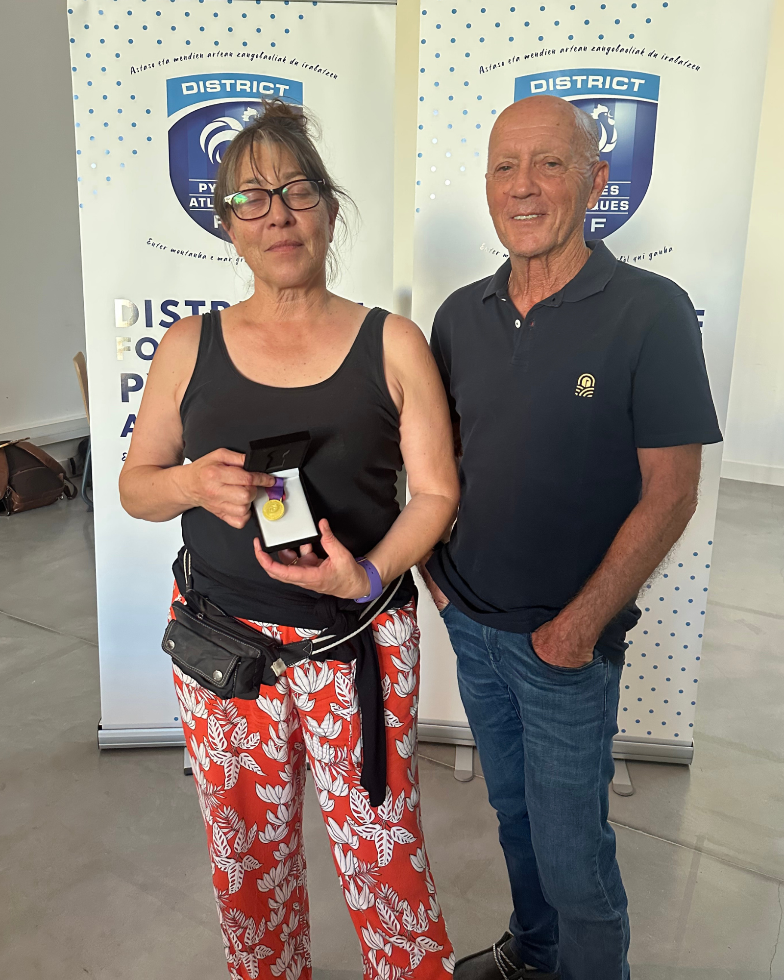 Valérie Lopez dont la médaille a été remise par François Meyzenc, Président du CDOS.